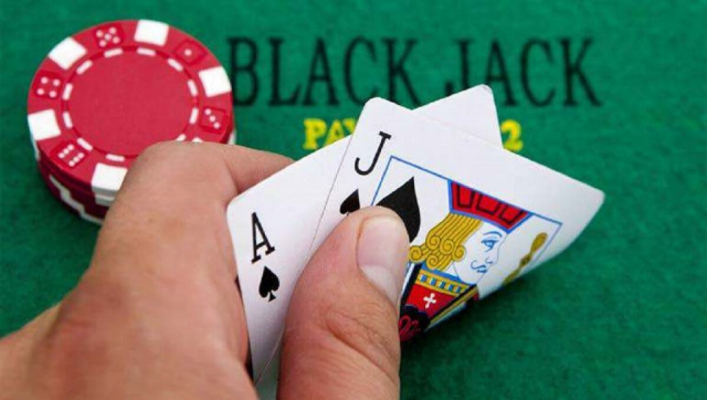 blackjack la gi 1 1 1024x579 1 Game Bài